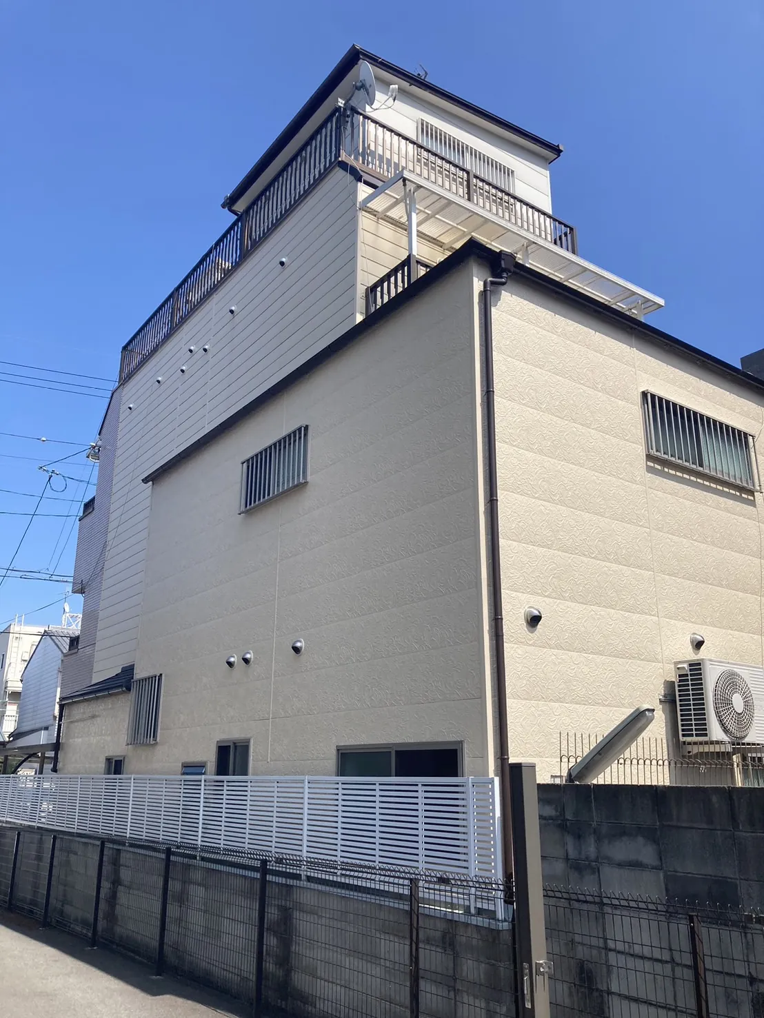 京都市上京区　W様邸｜京都市上京区の外壁塗装の施工事例｜施工写真3｜大阪市西区新町の創和